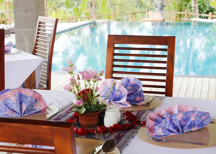 Hotel Manyi Village