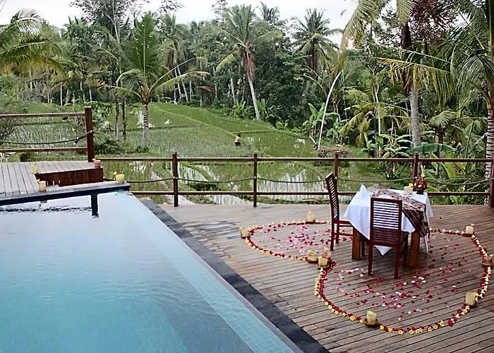 Manyi Village Hotel
