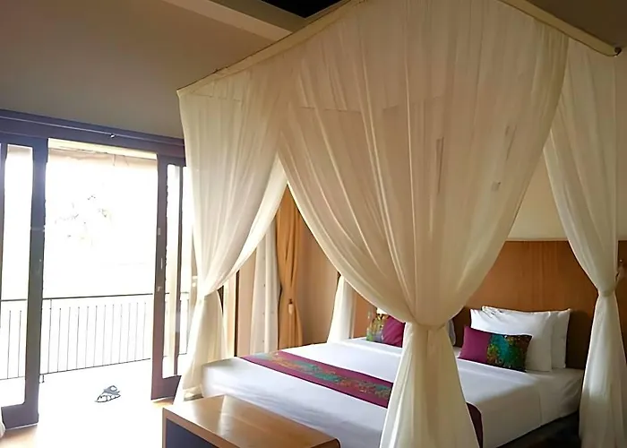 Manyi Village 3*